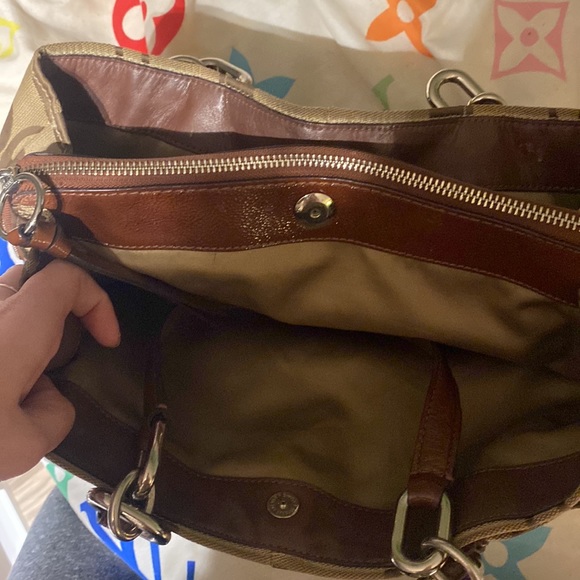Coach, purse, brown and beige in good condition - Picture 2 of 3